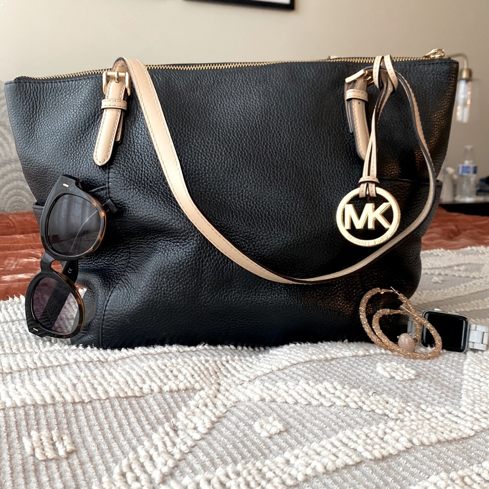 Michael Kors Shoulder Bag